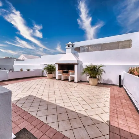 Casa Guayre - Private Pool, Bbq, Air-con And Ping-pong By Lanzarote *