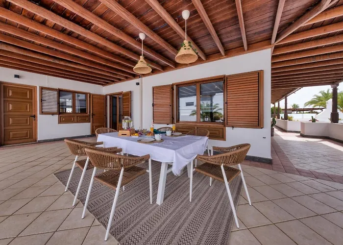 Tatil Evi Casa Guayre - Private Pool, Bbq, Air-con And Ping-pong By Lanzarote Puerto Calero