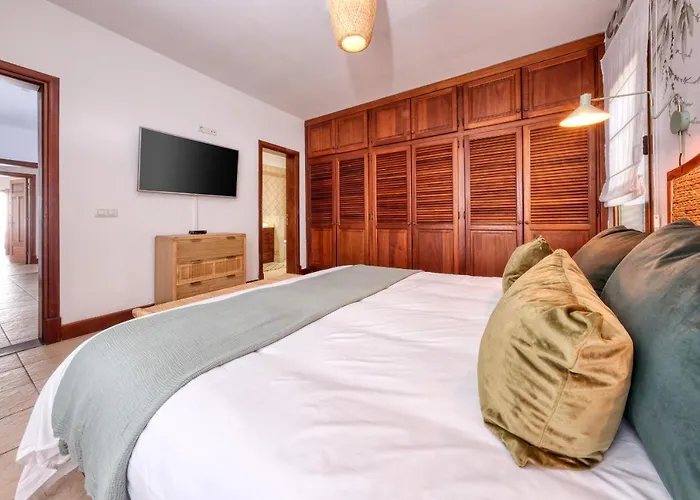 Casa Guayre - Private Pool, Bbq, Air-con And Ping-pong By Lanzarote *