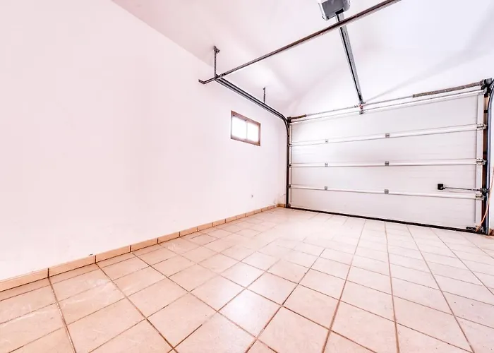 Prázdninový dům Casa Guayre - Private Pool, Bbq, Air-con And Ping-pong By Lanzarote Puerto Calero