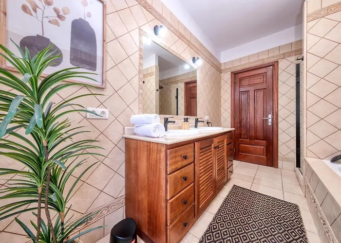 Casa Guayre - Private Pool, Bbq, Air-con And Ping-pong By Lanzarote Puerto Calero