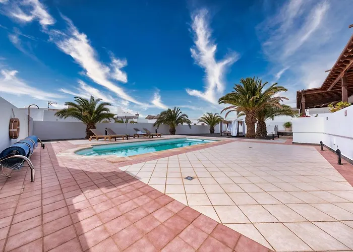 Casa Guayre - Private Pool, Bbq, Air-con And Ping-pong By Lanzarote Casa de Férias